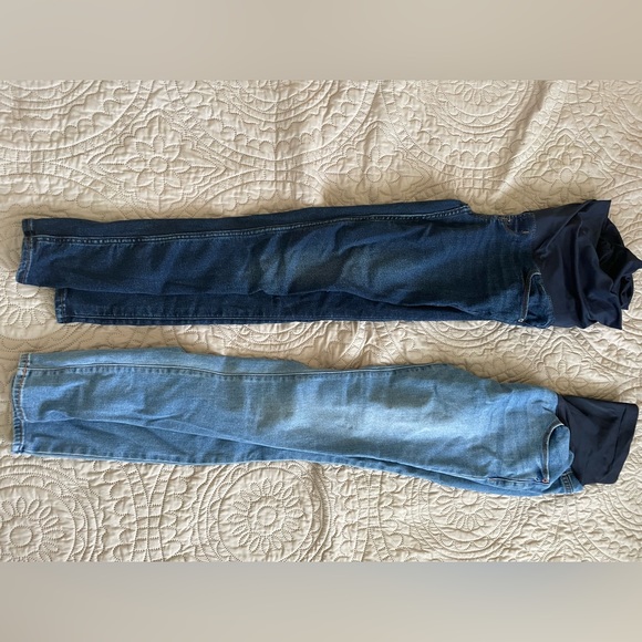 Old Navy Maternity Jeans - Picture 2 of 2